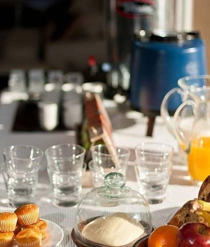 Pro Hotel Пилар Екстериор снимка